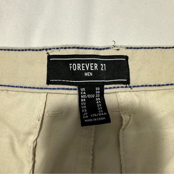 Men’s Forever 21 Shorts - Picture 3 of 3